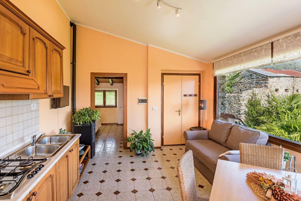 Casa Cinzia Lägenhet Gravedona Exteriör bild